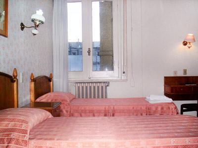 Angeles Hotel 2*